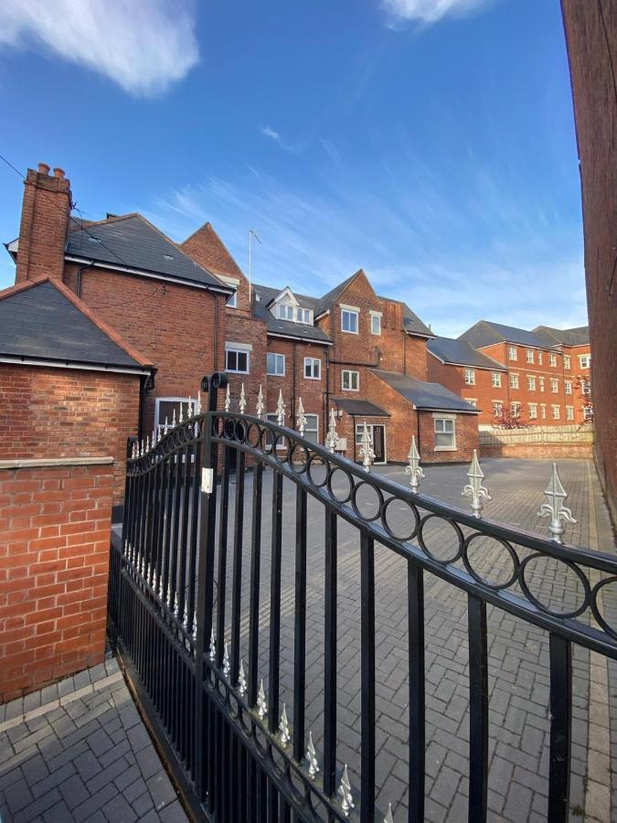 Appartamento Penthouse Apt8 Wolverhampton Esterno foto
