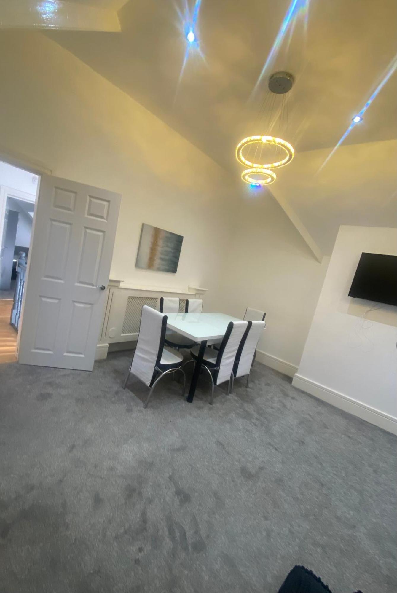 Appartamento Penthouse Apt8 Wolverhampton Esterno foto